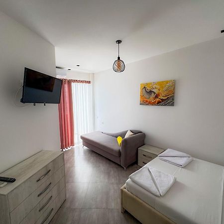 Eden Hotel Shengjin Luaran gambar